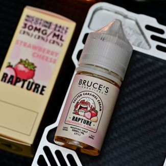 Bruce's  海盐焦糖奶霜:沉醉(草莓芝士)30毫升30毫克 尼古丁盐烟油